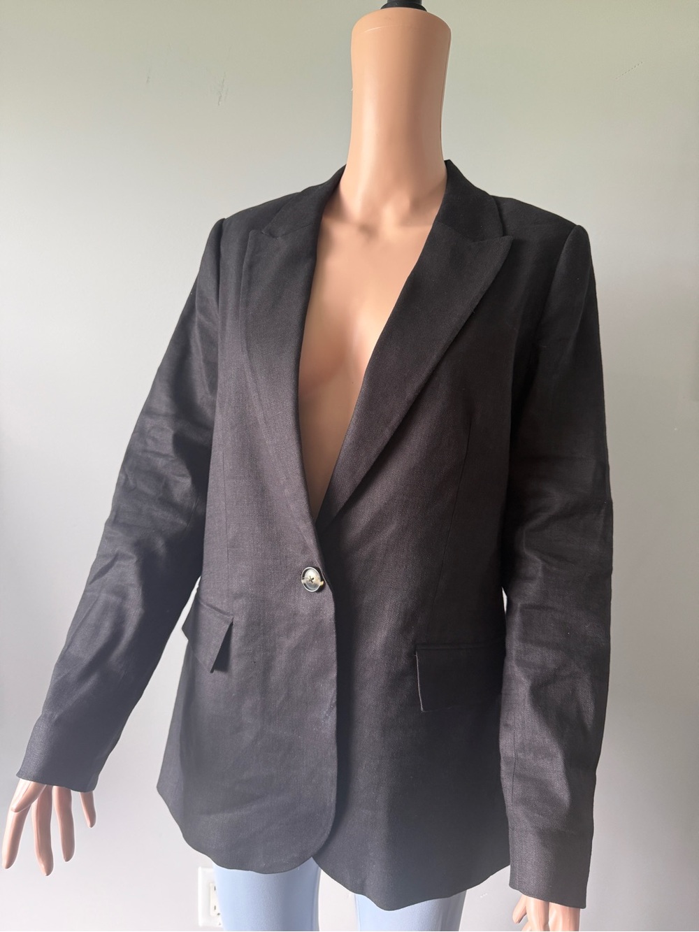 RW&CO. Black Single-Button Linen Blazer